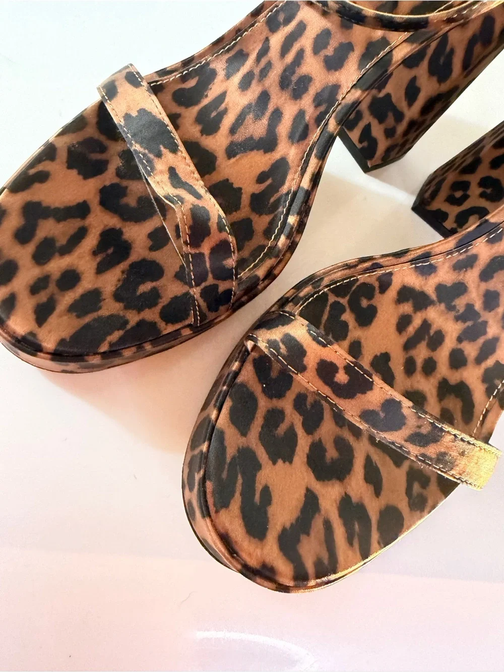 Steve Madden Veronika Leopard Print Platform Sandals - Size 8.5